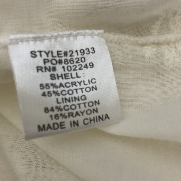 NWT skies are blue tank - Picture 10 of 11